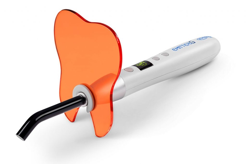 Fotopolimerizador Schuster Emitter G Com Pontas De Clareamento